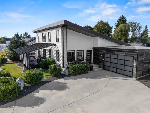 427 N Union Ln, Spokane Valley, WA, 99206-6252 | Card Image