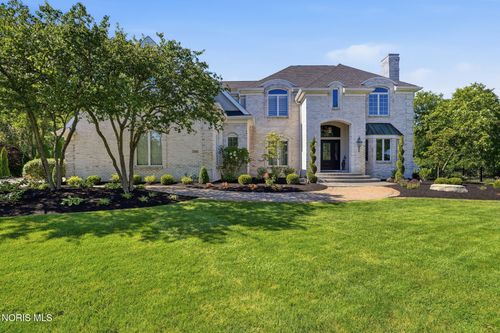 535 Deer Valley Cir, Findlay, OH, 45840-8656 | Card Image