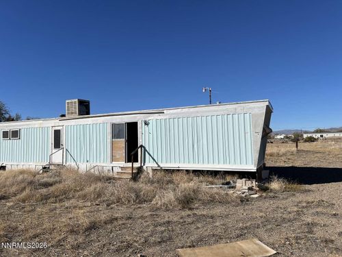 3845 Elm St, Silver Springs, NV, 89429-8334 | Card Image