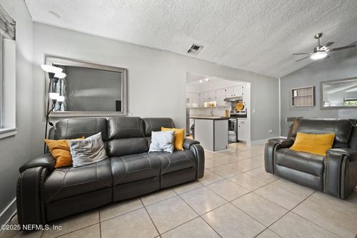 3-4735 San Jose Manor Dr W, Jacksonville, FL, 32217-9563 | Card Image