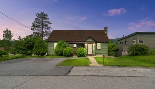 207 E Logan Ave, Dubois, PA, 15801-3131 | Card Image