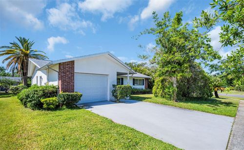 2950 Curling Ct, PALM HARBOR, FL, 34684-2705 | Card Image