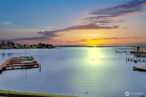 apt-302-4437 Lake Washington Blvd Ne, Kirkland, WA, 98033-7630 | Card Image