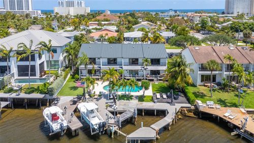 633 Ne 19th Ave, Deerfield Beach, FL, 33441-3720 | Card Image