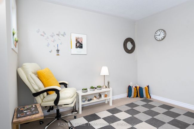 UPPER - 12 Knockaderry Crescent, House other with 3 bedrooms, 3 bathrooms and 2 parking in Barrhaven ON | Image 20