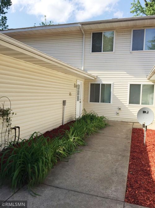 apt-d-535 6th St N, Hudson, WI, 54016-1274 | Card Image