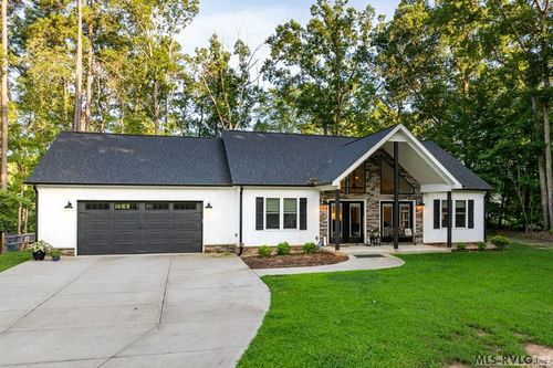 212 River Forest Dr, Littleton, NC, 27850-9601 | Card Image