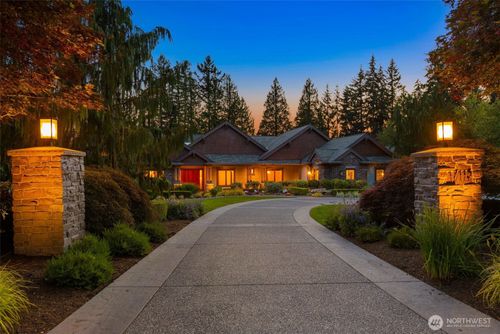 17115 159th Ave Ne, Woodinville, WA, 98072-8195 | Card Image