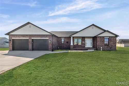 1009 Pennsylvania Ave, New Baden, IL, 62265-1005 | Card Image