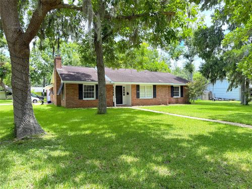 132 Daisy St, Lake Jackson, TX, 77566-4608 | Card Image
