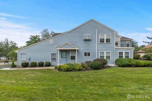 20-C Dorchester Dr, Monroe, NJ, 08831-4877 | Card Image