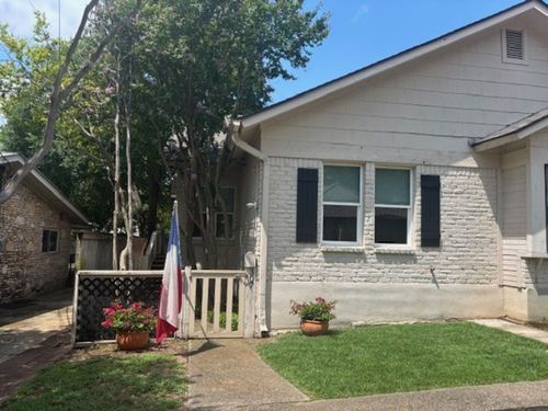 307 Quarry St, San Marcos, TX, 78666-4132 | Card Image