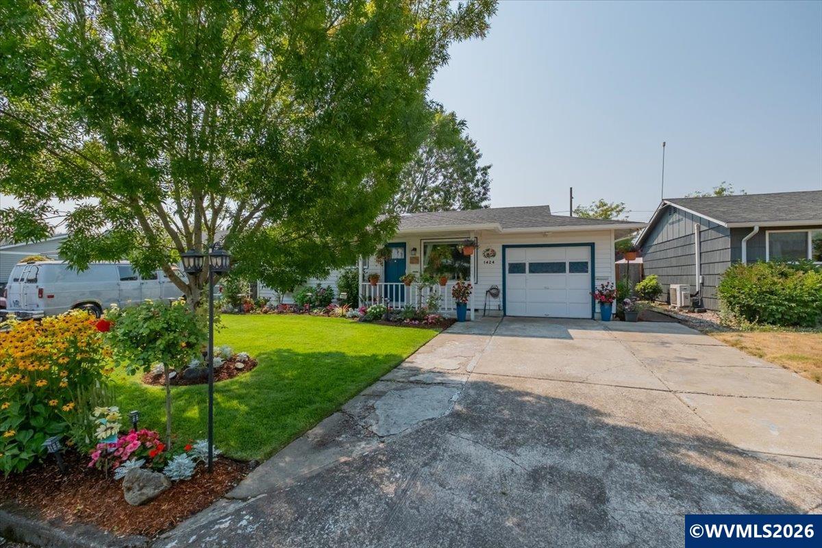 Residential in Woodburn 2