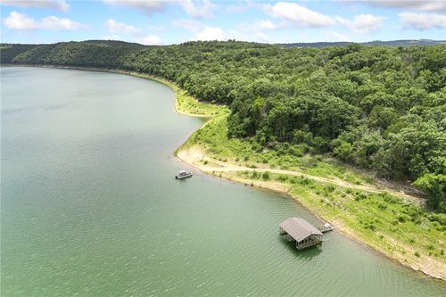 20194 Horseshoe Bend Rd, Lead Hill, AR, 72644-9583 | Card Image