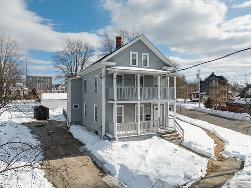 45 Hastings St, Chicopee, MA, 01020-1810 | Card Image