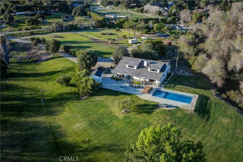 2166 Lopez Dr, Arroyo Grande, CA, 93420-5117 | Card Image
