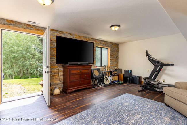 1905 N Beaver Dr, House other with 5 bedrooms, 4 bathrooms and null parking in Alta WY | Image 36