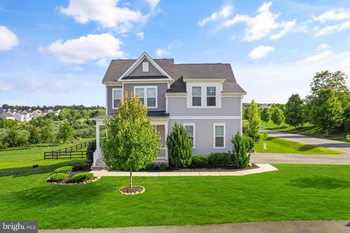 18140 Ridgewood Pl, ROUND HILL, VA, 20141-3518 | Card Image