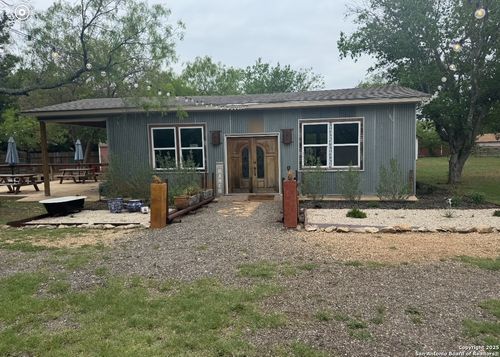 6970 Stonykirk Rd, San Antonio, TX, 78240-2745 | Card Image