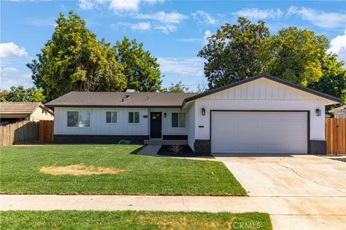 1163 W 25th St, Merced, CA, 95340-3536 | Card Image