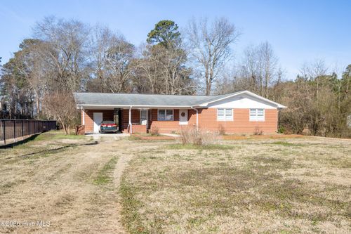 2081 N Salemburg Hwy, Salemburg, NC, 28385-9092 | Card Image