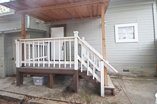 201-232 Cornell Ave, San Antonio, TX, 78201-6464 | Card Image