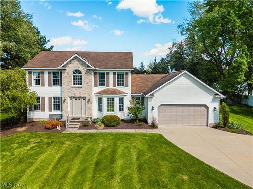 1126 Lanner St Nw, North Canton, OH, 44720-5972 | Card Image