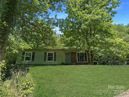488 John Swofford Rd, Nebo, NC, 28761-6732 | Card Image
