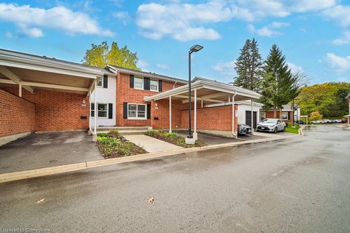 4-403 Keats Way, Waterloo, ON, N2L5S7 | Card Image