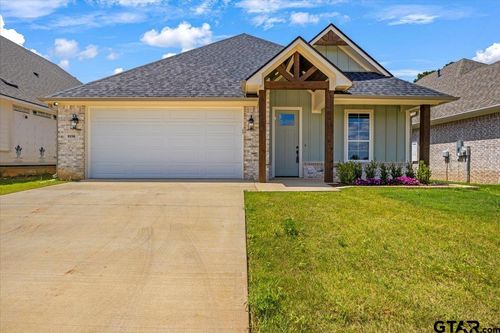 9256 Villas Ct, Tyler, TX, 75703-6104 | Card Image