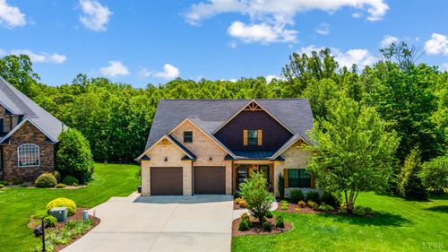 1107 Leander Dr, Forest, VA, 24551-1883 | Card Image