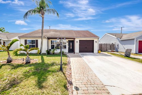 7938 Ridgewood Dr, Lake Worth, FL, 33467-6334 | Card Image