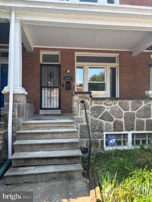 315 E 29th St, BALTIMORE, MD, 21218-4118 | Card Image