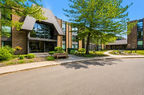 152-6115 Lincoln Dr, Edina, MN, 55436-1626 | Card Image