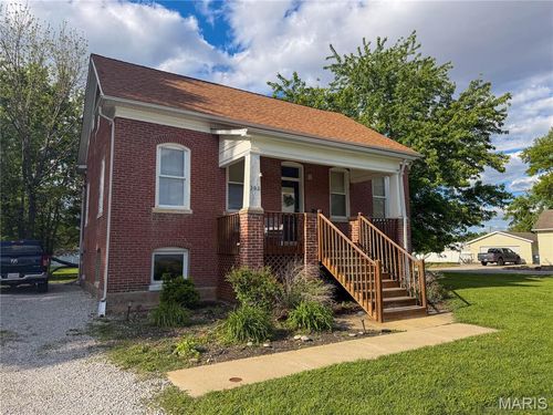 303 W 1st South St, Mount Olive, IL, 62069-1621 | Card Image