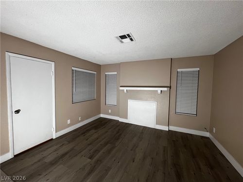 apt-c-4221 Middlesex Ave, Las Vegas, NV, 89110-1274 | Card Image