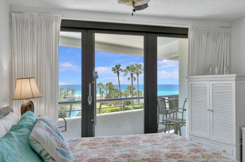 400-291 Scenic Gulf Dr, Miramar Beach, FL, 32550-4942 | Card Image