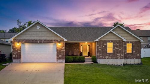 104 Lane Garrett Dr, Marthasville, MO, 63357-2879 | Card Image