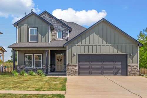 3051 Fort Sumter Dr, Clarksville, TN, 37042-2620 | Card Image