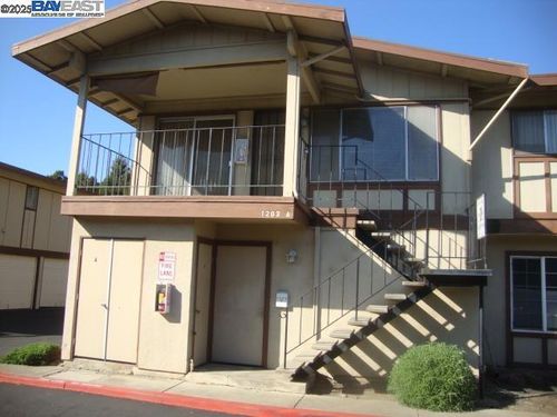 1203 147th Ave, San Leandro, CA, 94578-3426 | Card Image