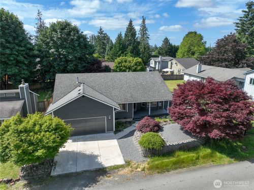 21815 Se 271st Street, Maple Valley, WA, 98038 | Card Image
