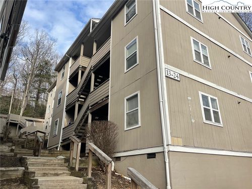 apt-24-229 E King St, Boone, NC, 28607-4238 | Card Image