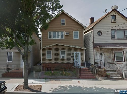 40 Searing Ave, East Newark, NJ, 07029-2506 | Card Image