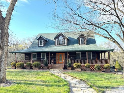 22678 S Tyson Cir, Lacygne, KS, 66040-9156 | Card Image