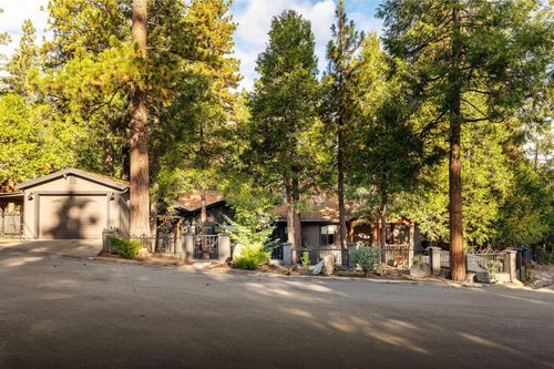 25255 Nestwa Trl, Idyllwild, CA, 92549-2512 | Card Image