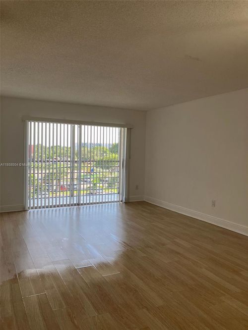 apt-h405-2800 Nw 56th Ave, Lauderhill, FL, 33313-2379 | Card Image