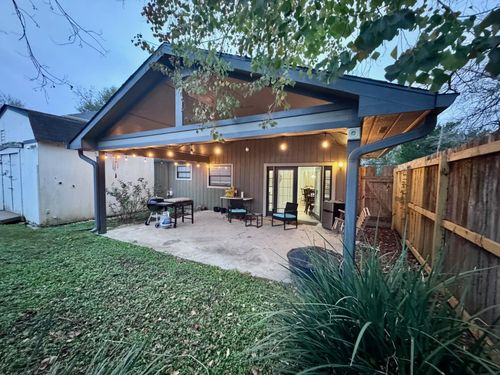 219 Lakeside Dr, Kemah, TX, 77565-2043 | Card Image