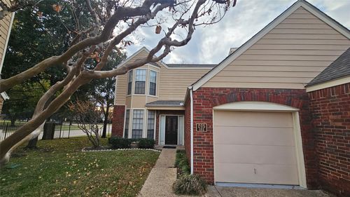 apt-1-205 Cimarron Trl, Irving, TX, 75063-8584 | Card Image