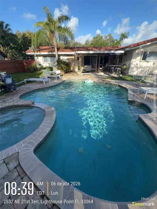 2532 Ne 21st Ter, Lighthouse Point, FL, 33064-7739 | Card Image
