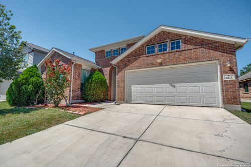 8811 Falcon Park, Converse, TX, 78109-2146 | Card Image